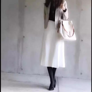 ユニクロ(UNIQLO)の新品 ユニクロ ミラノリブAラインスカート　ホワイト(ひざ丈スカート)