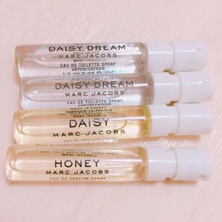 マークジェイコブス(MARC JACOBS)のMARC JACOBS 香水サンプル(香水(女性用))