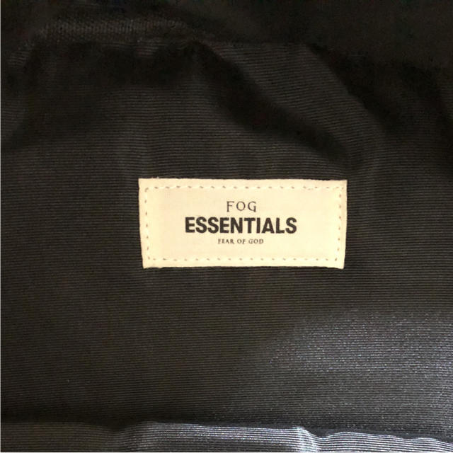 FEAR OF GOD(フィアオブゴッド)のFOG Essentials Graphic Backpack メンズのバッグ(バッグパック/リュック)の商品写真