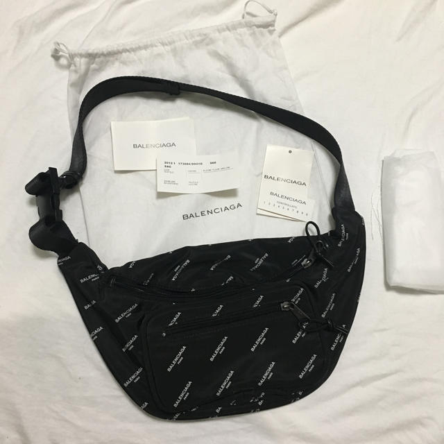 Balenciaga(バレンシアガ)のBALENCIAGA ベルトパックLOGOS メンズのバッグ(バッグパック/リュック)の商品写真