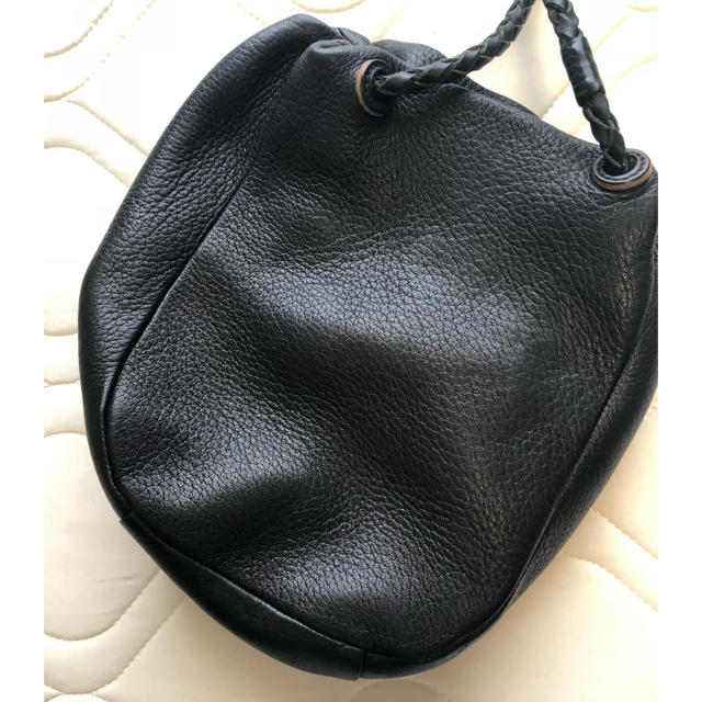 プッシュされた製品 【ヌイトメル】巾着バッグM/ブラック - バッグ プッシュされた製品 【ヌイトメル】巾着バッグM/ブラック - バッグ