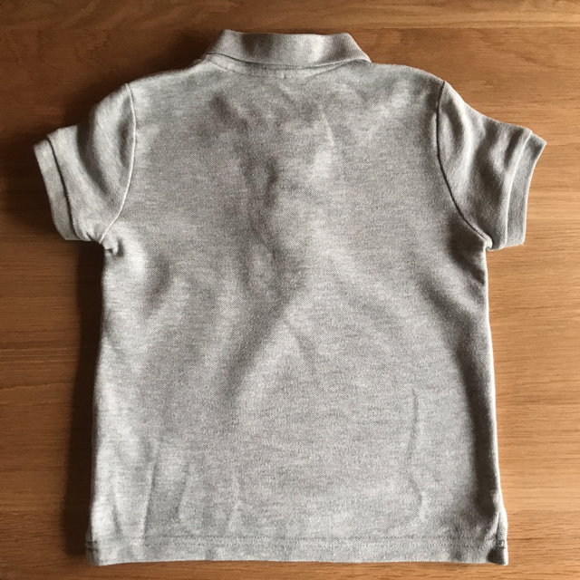 MUJI (無印良品)(ムジルシリョウヒン)の無印 キッズ かのこ ポロシャツ グレー 100 半袖 キッズ/ベビー/マタニティのキッズ服男の子用(90cm~)(Tシャツ/カットソー)の商品写真