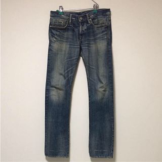 ヒステリックグラマー(HYSTERIC GLAMOUR)のヒステリックグラマー スタッズ加工 デニムパンツ  30 キムタク着 私物(デニム/ジーンズ)