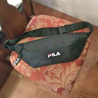 フィラ(FILA)のFILA ウエストポーチ(ボディバッグ/ウエストポーチ)