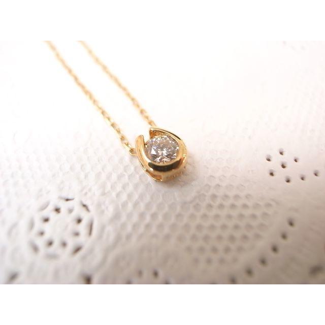 K18YG　一粒石ダイヤモンド馬蹄ネックレス レディースのアクセサリー(ネックレス)の商品写真