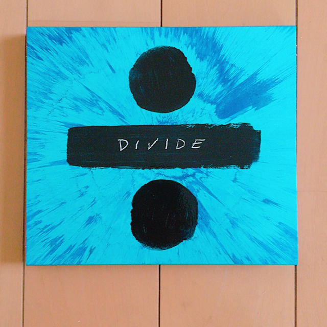 DIVIDE / Ed Sheeran エンタメ/ホビーのCD(ポップス/ロック(洋楽))の商品写真