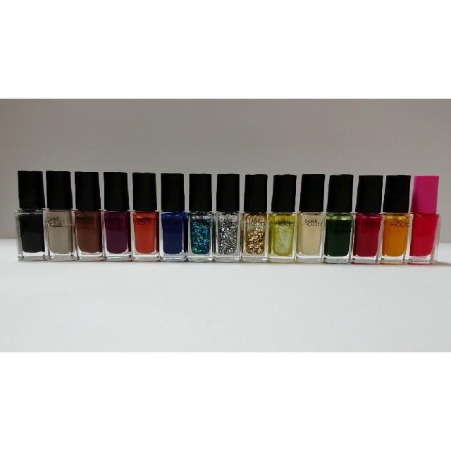 NAIL HOLIC(ネイルホリック)のネイルホリック 15色 コスメ/美容のネイル(マニキュア)の商品写真