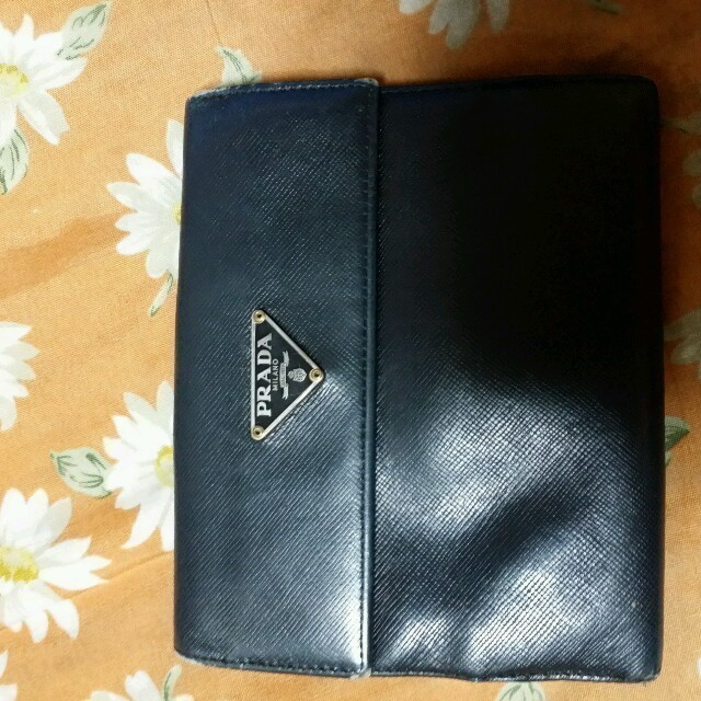 PRADA(プラダ)のPRADAの財布 レディースのファッション小物(財布)の商品写真