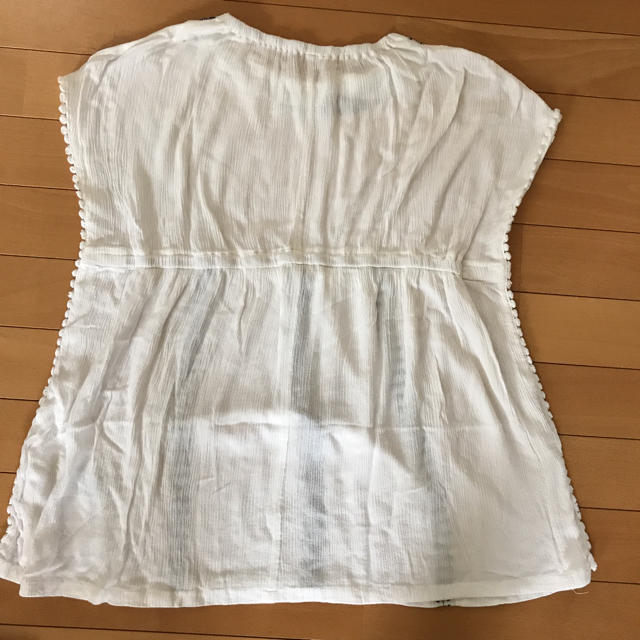 GU(ジーユー)のGU  半袖 150 女子 キッズ/ベビー/マタニティのキッズ服女の子用(90cm~)(Tシャツ/カットソー)の商品写真