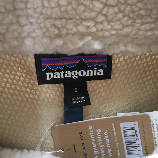 patagonia(パタゴニア)の2018年新品 パタゴニア メンズレトロx ジャケット Sサイズ メンズのジャケット/アウター(ブルゾン)の商品写真