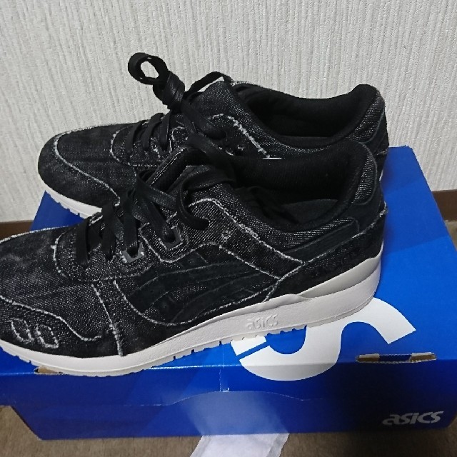 asics(アシックス)のアシックス　ゲルライト　3 デニム メンズの靴/シューズ(スニーカー)の商品写真