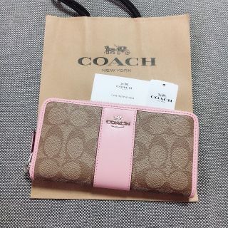 コーチ(COACH)の新品　最新モデル　COACH　長財布　人気　カーキ×ブラッシュピンク(財布)