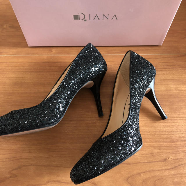 【未使用品】DIANA　ダイアナ24.5㎝　サテン　 グリッター　濃紺　パンプス