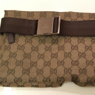 グッチ(Gucci)のウエストポーチ(ボディバッグ/ウエストポーチ)