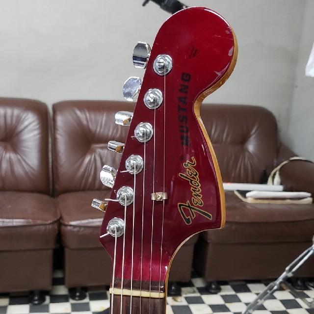 Fender(フェンダー)の即購入可！fender japan mustangフェンダージャパン ムスタング 楽器のギター(エレキギター)の商品写真