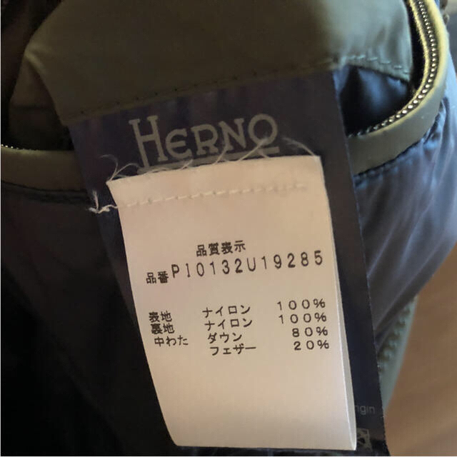HERNO(ヘルノ)のヘルノ ダウンジャケット 美品 カーキ オリーブ モンクレール メンズのジャケット/アウター(ダウンジャケット)の商品写真