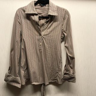 ビーシービージーマックスアズリア(BCBGMAXAZRIA)のBCBGマックス・アズリア シャツ(シャツ/ブラウス(長袖/七分))