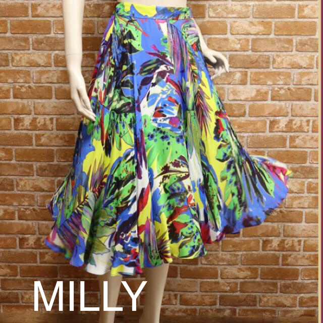 Milly(ミリー)のMilly♡新品 定価¥85,320 スカート 幾何学柄 フレア ワンピース レディースのスカート(ひざ丈スカート)の商品写真