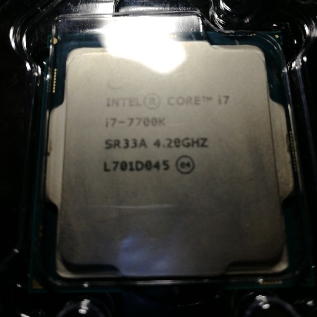 【国内在庫】 Core i7 7700K PCパーツ