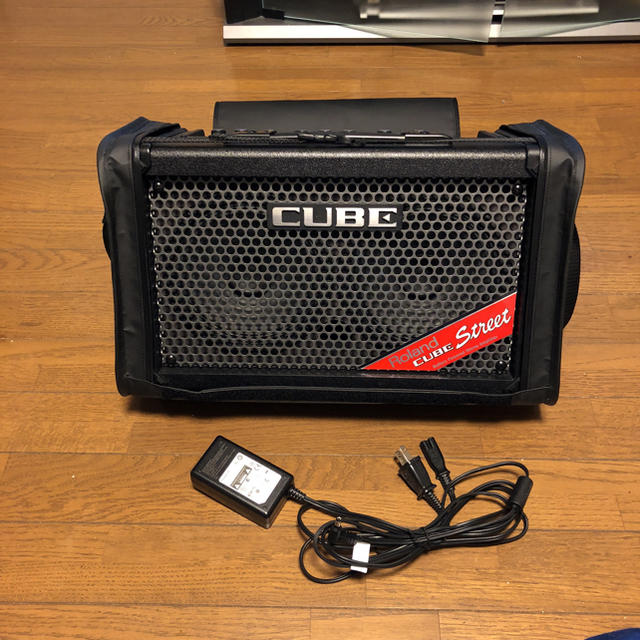 Roland CUBE Street アンプ➕専用のキャリング・バッグ付 Roland CUBE Street アンプ➕専用のキャリング・バッグ付