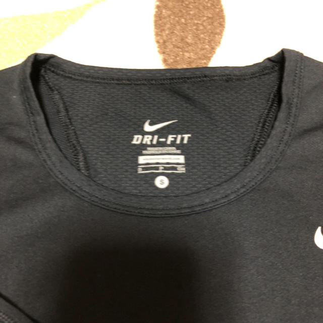 NIKE(ナイキ)のRy★ 様専用 ナイキ長袖レディス レディースのトップス(Tシャツ(長袖/七分))の商品写真