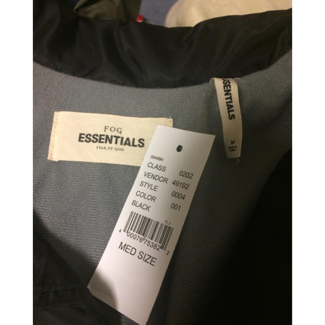 FEAR OF GOD(フィアオブゴッド)の《あ様専用》FOG ESSENTIALS   COACH JACKET メンズのジャケット/アウター(ナイロンジャケット)の商品写真