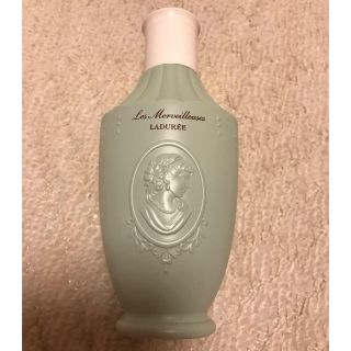 レメルヴェイユーズラデュレ(Les Merveilleuses LADUREE)の【未使用】LADUREE ボディーウォッシュ ラベンダー(ボディソープ/石鹸)