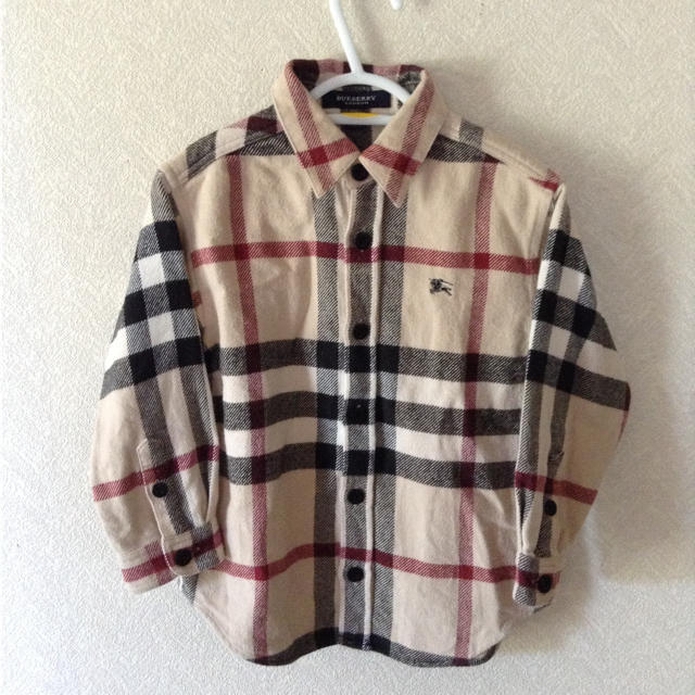 BURBERRY(バーバリー)のburberry ノバチェックシャツ キッズ/ベビー/マタニティのキッズ服男の子用(90cm~)(その他)の商品写真