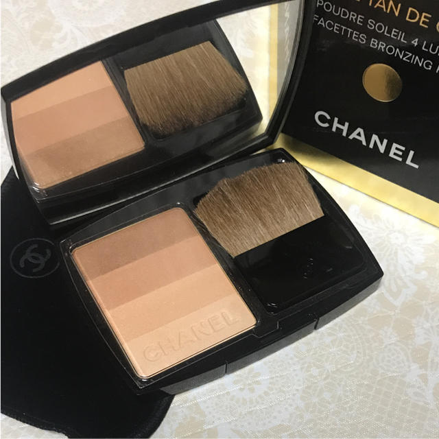 CHANEL(シャネル)の限定品 ほぼ未使用 シャネル フェイスパウダー コスメ/美容のベースメイク/化粧品(フェイスパウダー)の商品写真