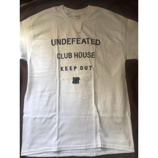 アンディフィーテッド(UNDEFEATED)のundefeated Tシャツ Lサイズ(Tシャツ/カットソー(半袖/袖なし))