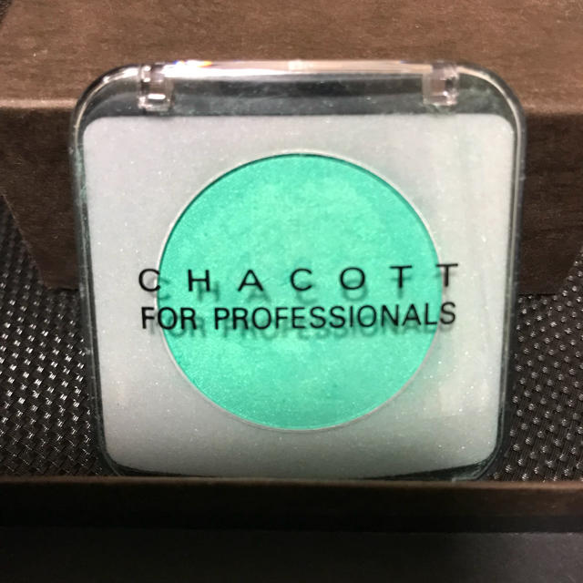 CHACOTT(チャコット)のチャコット アイシャドウ グリーン コスメ/美容のベースメイク/化粧品(アイシャドウ)の商品写真