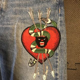 グッチ(Gucci)のGUCCI スネークハート 刺繍 32インチ (デニム/ジーンズ)