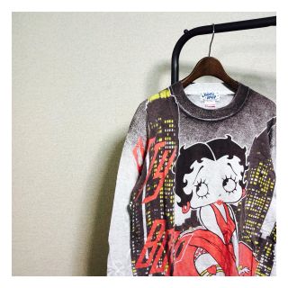 90s USA製 ベティ 両面総柄 マンハッタン(Tシャツ/カットソー(七分/長袖))