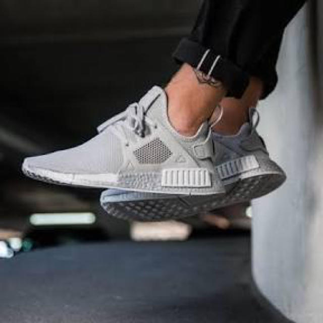 adidas(アディダス)の【未使用新品】adidas Originals NMD XR1 28.5cm メンズの靴/シューズ(スニーカー)の商品写真