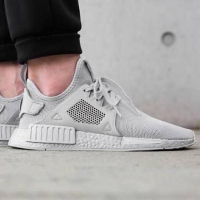 adidas(アディダス)の【未使用新品】adidas Originals NMD XR1 28.5cm メンズの靴/シューズ(スニーカー)の商品写真