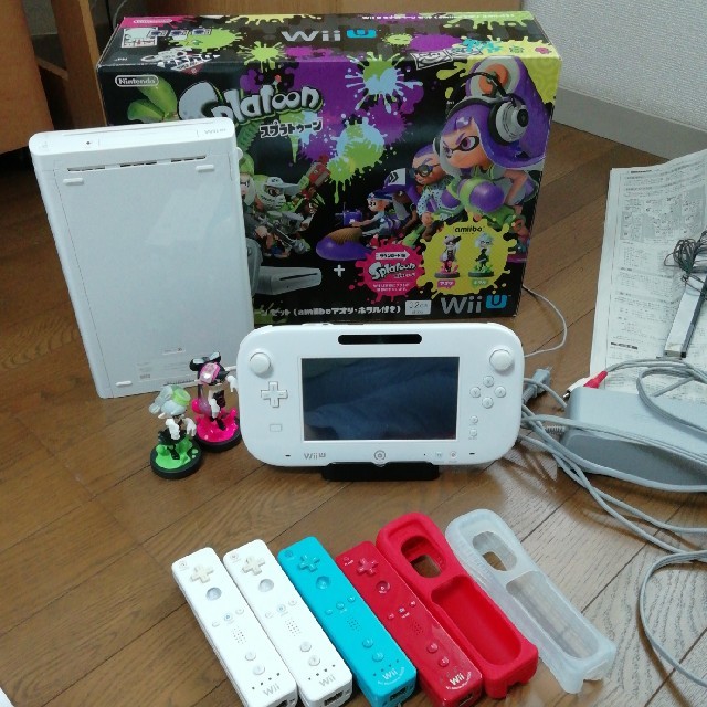 Wii U(ウィーユー)のWiiU　スプラトゥーンセット美品 エンタメ/ホビーのゲームソフト/ゲーム機本体(家庭用ゲーム機本体)の商品写真