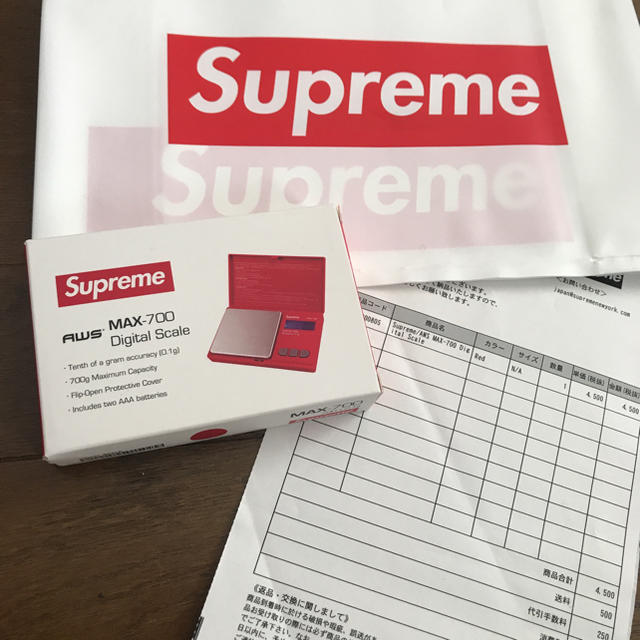 Supreme(シュプリーム)のsupreme 18fw デジタルスケール 新品 インテリア/住まい/日用品のキッチン/食器(調理道具/製菓道具)の商品写真