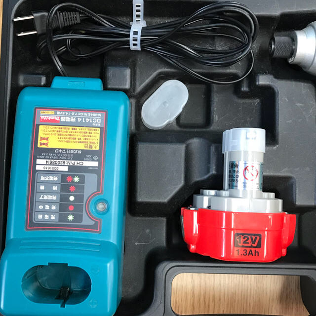 Makita - 【マキタ】 充電式インパクトドライバ 12V バッテリー2 Makita - 【マキタ】 充電式インパクトドライバ 12V バッテリー2