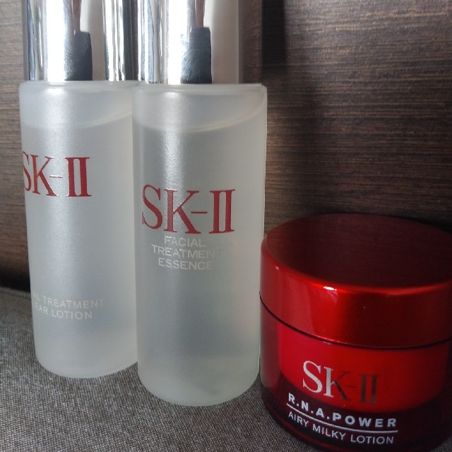 SK-II(エスケーツー)のSK-Ⅱフェイシャルトリートメントセット コスメ/美容のスキンケア/基礎化粧品(化粧水/ローション)の商品写真