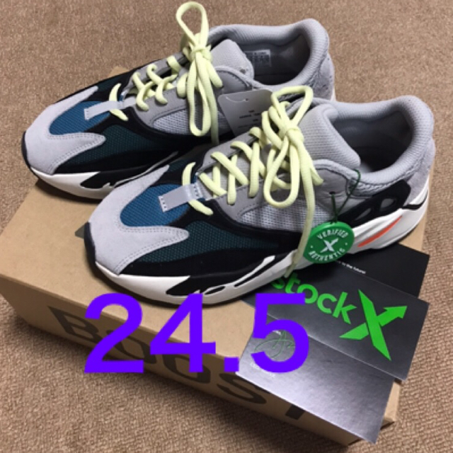 yeezy boost 700 WAVE RUNNER【新品】希少24.5㎝