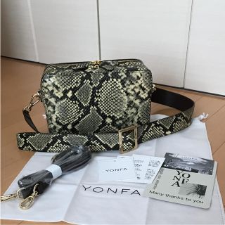 ドゥーズィエムクラス(DEUXIEME CLASSE)のYONFA square shoulder python ヨンファ パイソン(ショルダーバッグ)