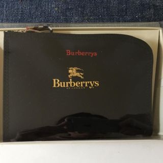 バーバリー(BURBERRY)の新品正規品☆Burberrysポーチ バーバリー コスメポーチ coachコーチ(ポーチ)