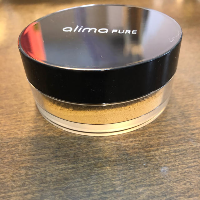 ALIMA(アリマ)のアリマピュア サテンマットファンデーション オリーブ3 alima pure コスメ/美容のベースメイク/化粧品(ファンデーション)の商品写真