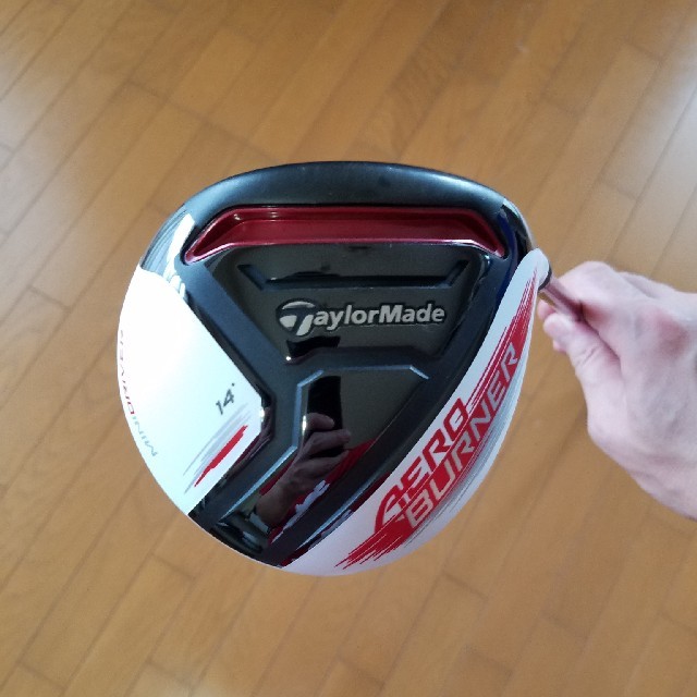 TaylorMade(テーラーメイド)の【JUN様専用】テーラーメイド　エアロバーナー　ミニドライバー スポーツ/アウトドアのゴルフ(クラブ)の商品写真