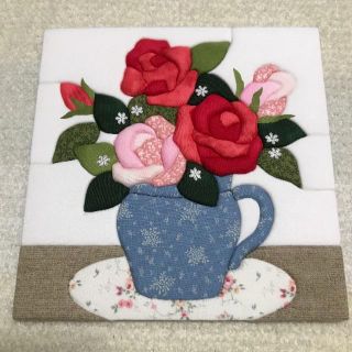 きめこみパッチワーク さくらほりきり バラとブルーポット(その他)