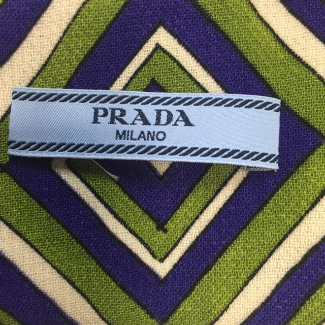 PRADA(プラダ)のプラダの台形ミニスカート レディースのスカート(ミニスカート)の商品写真