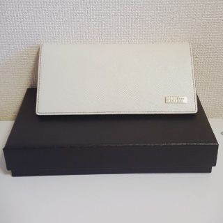 バーバリーブラックレーベル(BURBERRY BLACK LABEL)のバーバリーブラックレーベル 長財布 白(長財布)