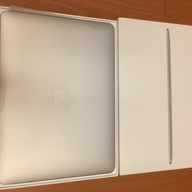 MacBook 12 2016Early 1.3 m7 8GB 512GB