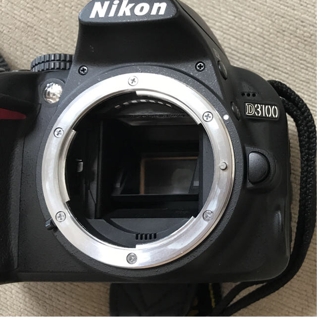 Nikon(ニコン)のNikon  D3100 スマホ/家電/カメラのカメラ(デジタル一眼)の商品写真