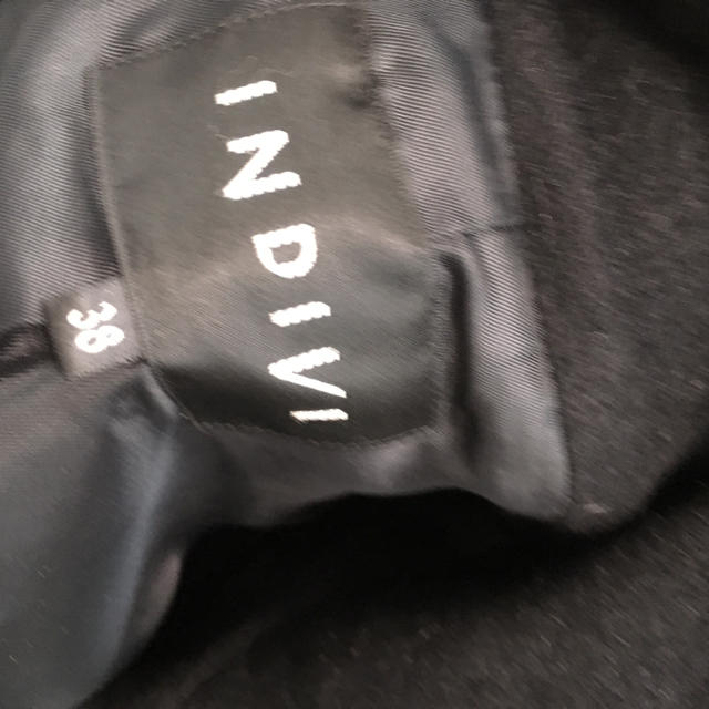 INDIVI(インディヴィ)のINDVI サイズ1 セール レディースのジャケット/アウター(ミリタリージャケット)の商品写真